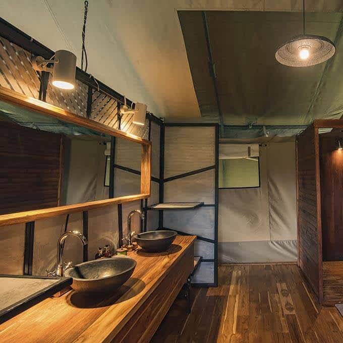 Your en-suite bathroom at Dunia in Serengeti National Park