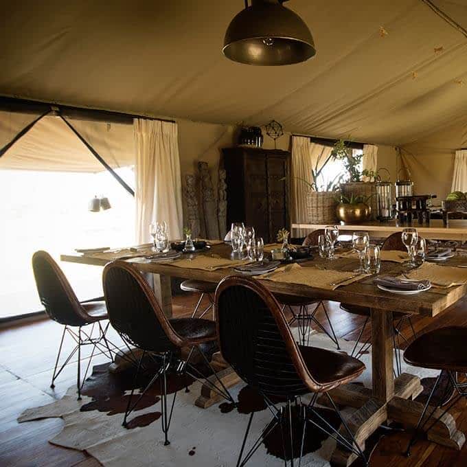 Dining tent at Siringit Serengeti Camp in Serengeti National Park