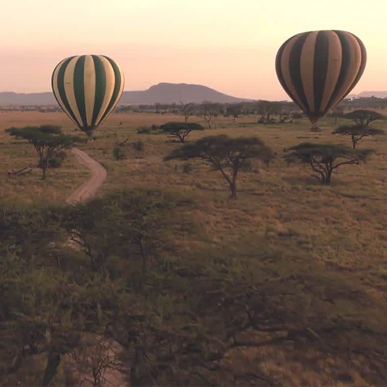 Serengeti balloon safari flight over the national park